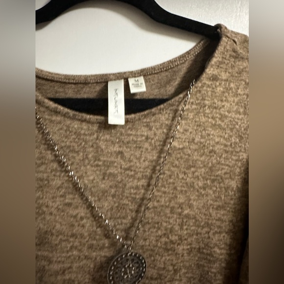 Medium brown midi soft dress with attached necklace. Tacera brand. Fall vibes - Picture 2 of 5
